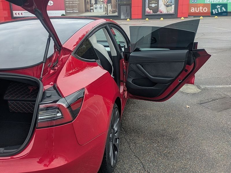 Седан Tesla Model 3 2023 в Києві фото 18 Седан Tesla Model 3 2023 в Києві