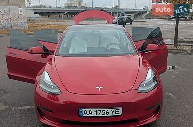 Седан Tesla Model 3 2023 в Києві фото 23 Седан Tesla Model 3 2023 в Києві