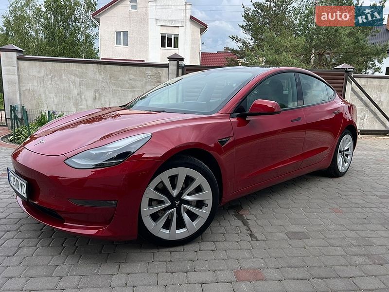 Tesla Model 3 2022