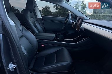 Седан Tesla Model 3 2020 в Белой Церкви