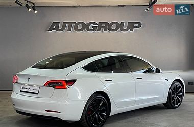 Седан Tesla Model 3 2020 в Одессе