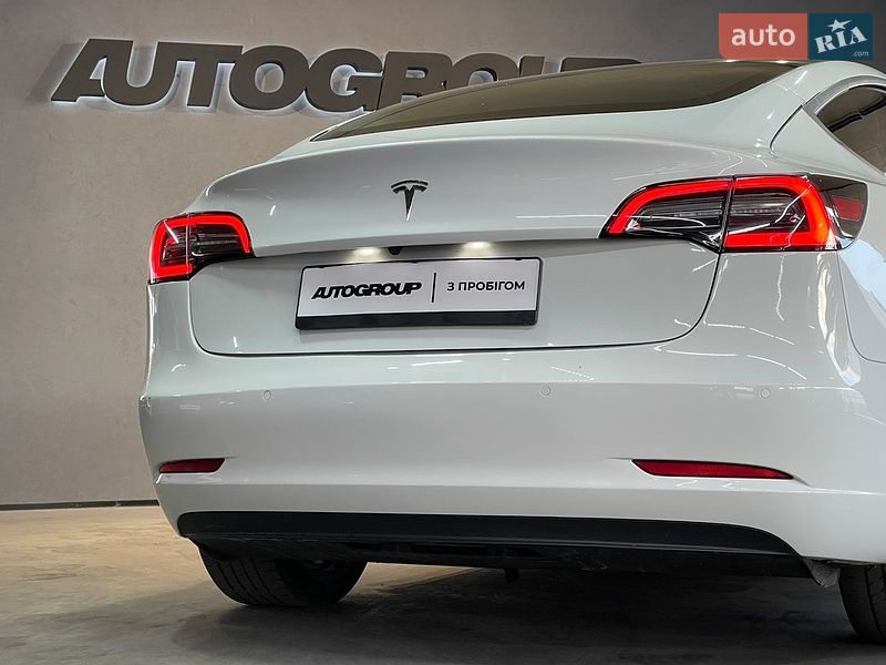 Седан Tesla Model 3 2020 в Одесі фото 9 Седан Tesla Model 3 2020 в Одесі