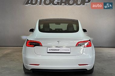 Седан Tesla Model 3 2020 в Одесі фото 10 Седан Tesla Model 3 2020 в Одесі