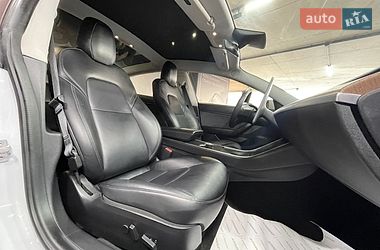 Седан Tesla Model 3 2020 в Одесі фото 15 Седан Tesla Model 3 2020 в Одесі