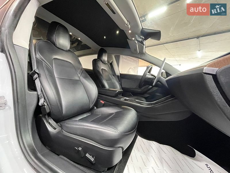 Седан Tesla Model 3 2020 в Одесі фото 15 Седан Tesla Model 3 2020 в Одесі