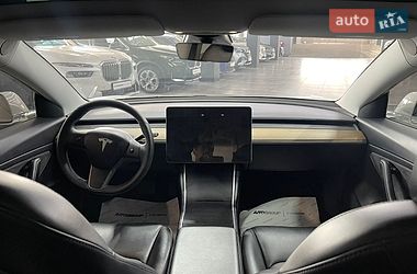 Седан Tesla Model 3 2020 в Одесі фото 18 Седан Tesla Model 3 2020 в Одесі