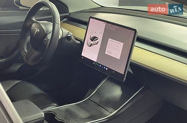 Седан Tesla Model 3 2020 в Одесі фото 20 Седан Tesla Model 3 2020 в Одесі