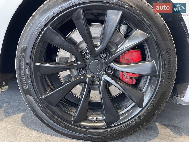 Седан Tesla Model 3 2020 в Одесі фото 22 Седан Tesla Model 3 2020 в Одесі