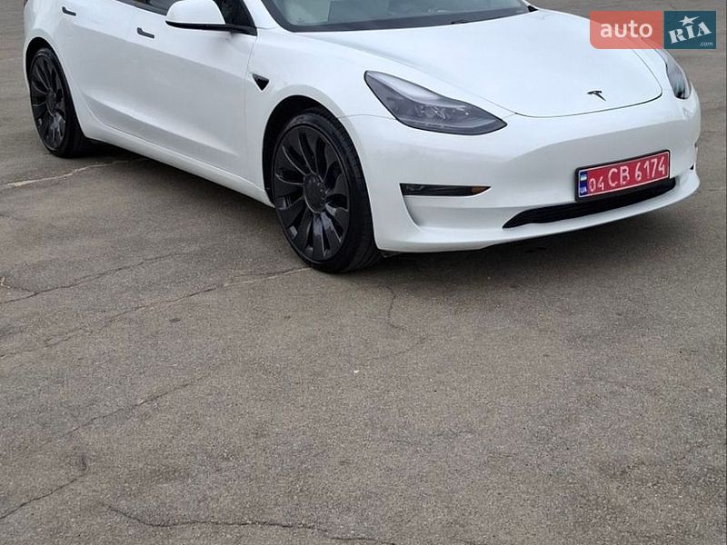 Седан Tesla Model 3 2021 в Харькове