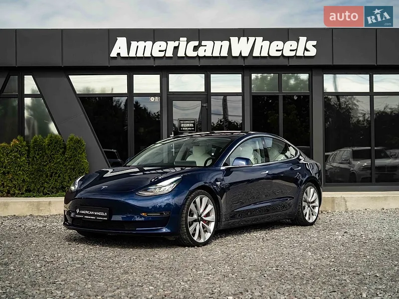 Tesla Model 3