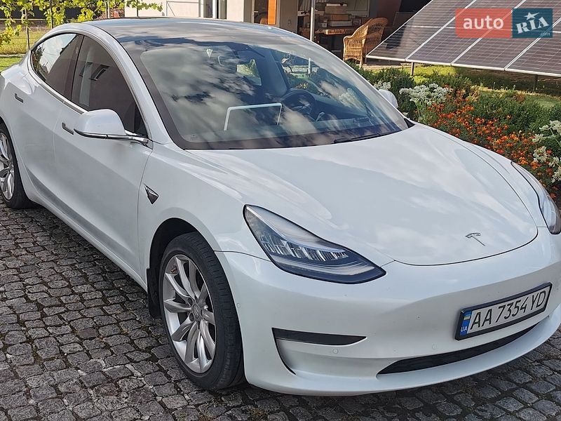 Tesla Model 3 2020 Tesla Model 3 2020