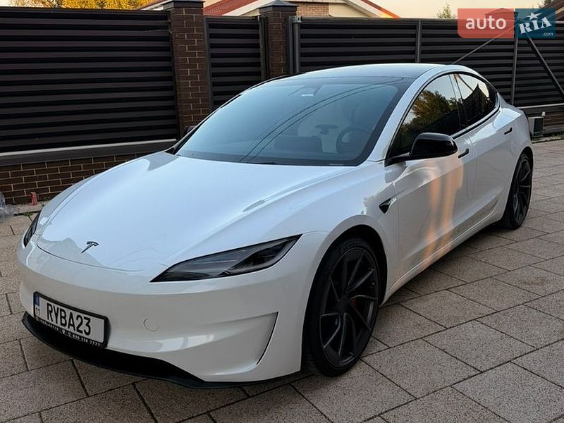 Tesla Model 3 2024 Tesla Model 3 2024