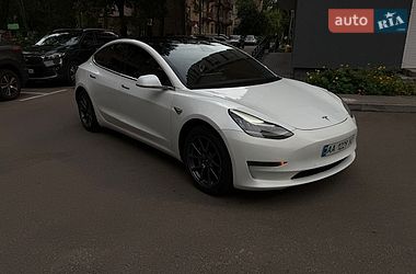 Седан Tesla Model 3 2019 в Киеве Седан Tesla Model 3 2019 в Киеве