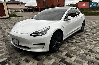Седан Tesla Model 3 2019 в Киеве Седан Tesla Model 3 2019 в Киеве