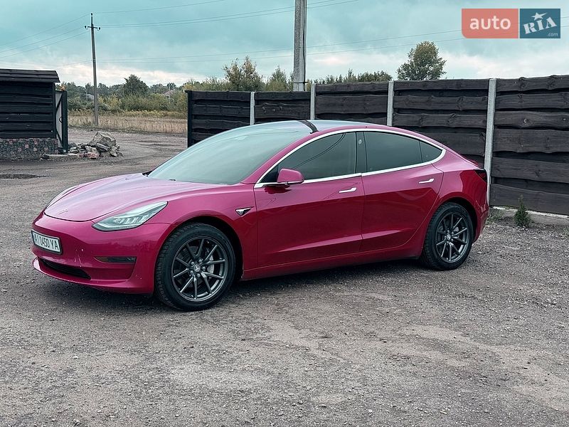 Tesla Model 3 2018