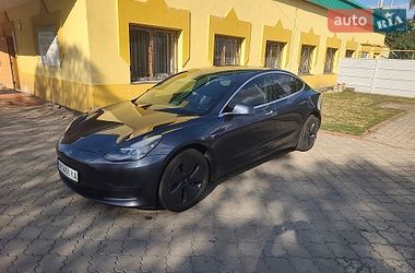 Седан Tesla Model 3 2019 в Рівному