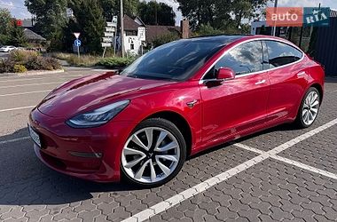 tesla model-3 2019 в Київ від професійного продавця Олександр