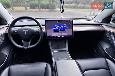 Седан Tesla Model 3 2022 в Дніпрі