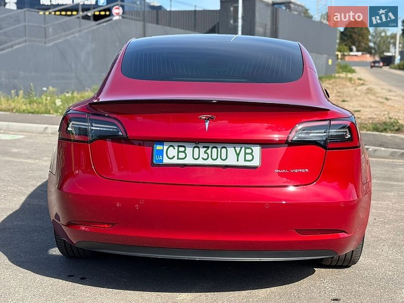 Седан Tesla Model 3 2019 в Нежине