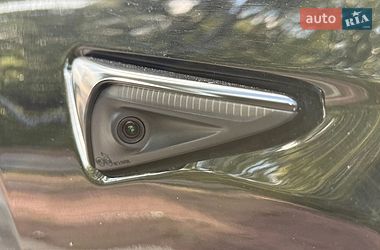 Седан Tesla Model 3 2021 в Киеве