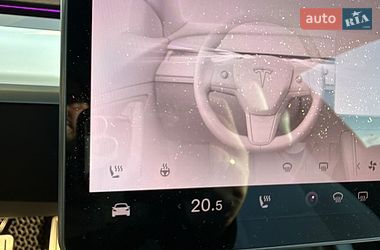 Седан Tesla Model 3 2021 в Коломые