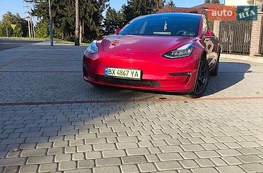 Седан Tesla Model 3 2018 в Староконстантинове