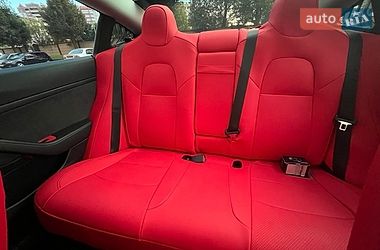 Седан Tesla Model 3 2020 в Києві