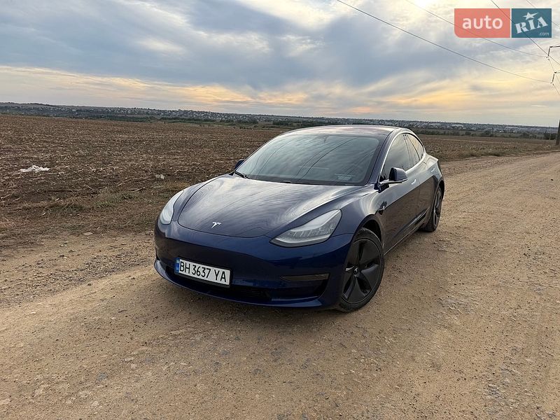 Tesla Model 3 2018