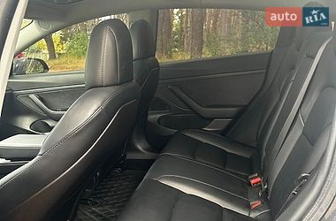 Седан Tesla Model 3 2020 в Киеве фото 17 Седан Tesla Model 3 2020 в Киеве
