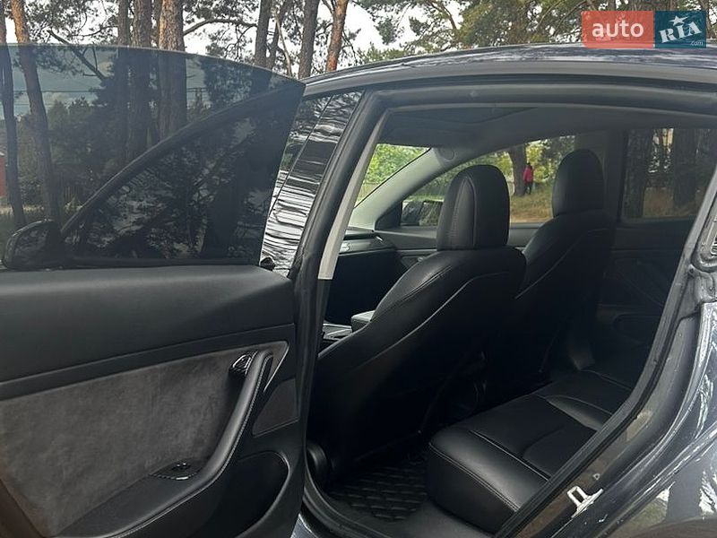 Седан Tesla Model 3 2020 в Киеве фото 20 Седан Tesla Model 3 2020 в Киеве