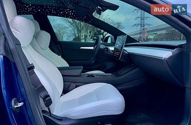 Седан Tesla Model 3 2023 в Дніпрі
