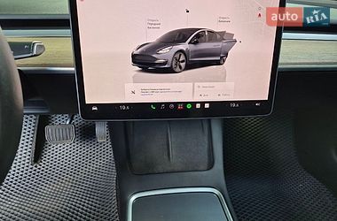 Седан Tesla Model 3 2022 в Одесі