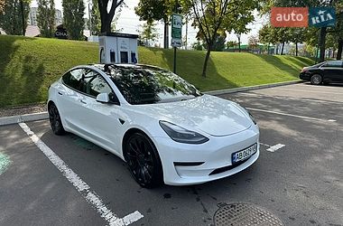 Седан Tesla Model 3 2021 в Могилев-Подольске