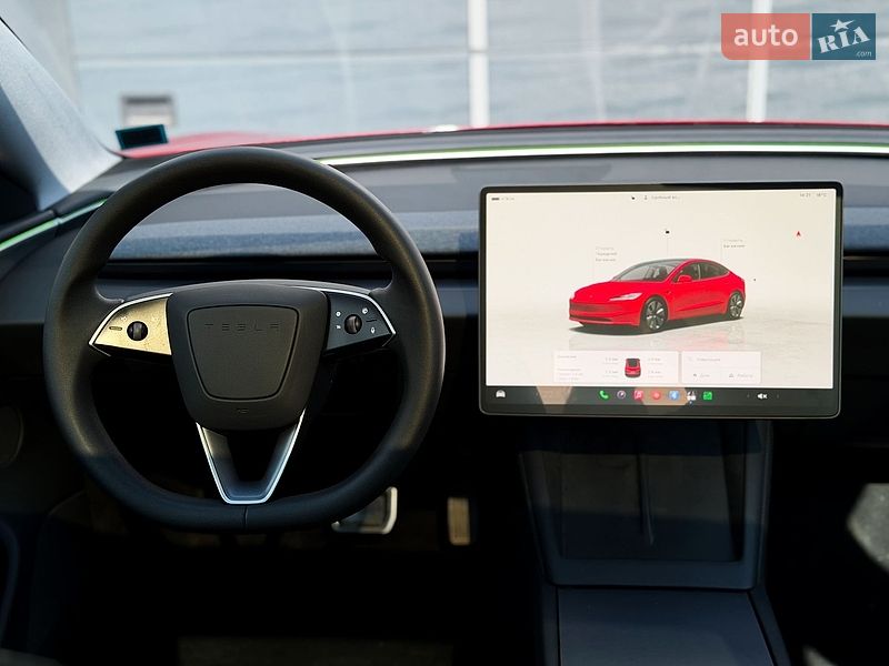 Седан Tesla Model 3 2024 в Киеве