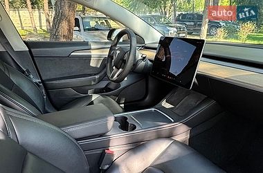 Седан Tesla Model 3 2022 в Гостомеле