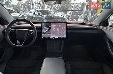 Седан Tesla Model 3 2025 в Днепре
