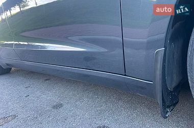 Седан Tesla Model 3 2022 в Києві