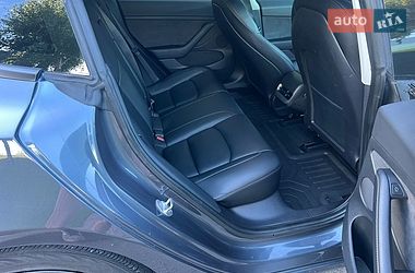 Седан Tesla Model 3 2022 в Києві