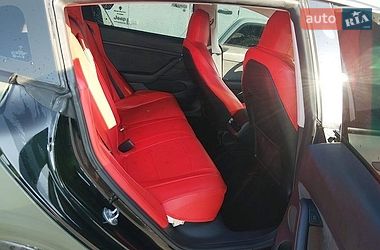 Седан Tesla Model 3 2022 в Львове