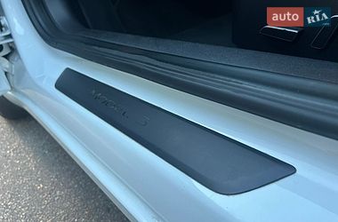Седан Tesla Model 3 2022 в Киеве