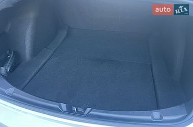 Седан Tesla Model 3 2022 в Киеве