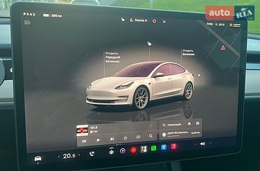 Седан Tesla Model 3 2022 в Киеве