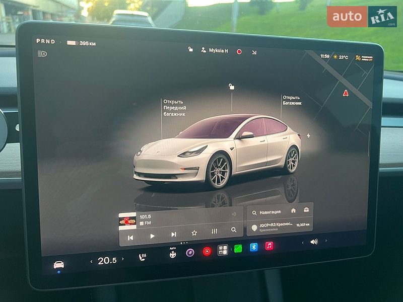 Седан Tesla Model 3 2022 в Киеве