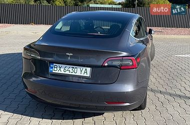 Седан Tesla Model 3 2019 в Хмельницком