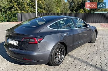 Седан Tesla Model 3 2019 в Хмельницком