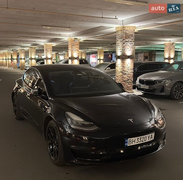 Седан Tesla Model 3 2020 в Одесі фото 3 Седан Tesla Model 3 2020 в Одесі