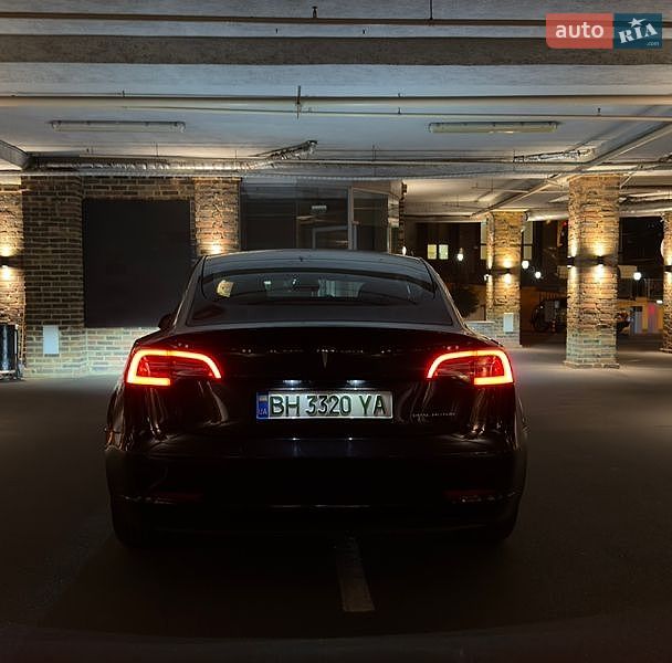 Седан Tesla Model 3 2020 в Одесі фото 7 Седан Tesla Model 3 2020 в Одесі