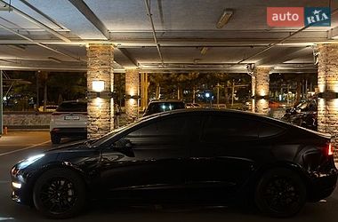 Седан Tesla Model 3 2020 в Одесі фото 10 Седан Tesla Model 3 2020 в Одесі