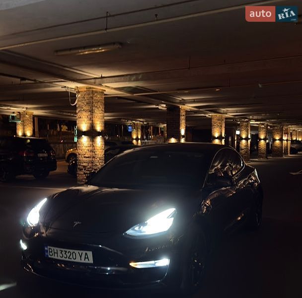 Седан Tesla Model 3 2020 в Одесі фото 11 Седан Tesla Model 3 2020 в Одесі