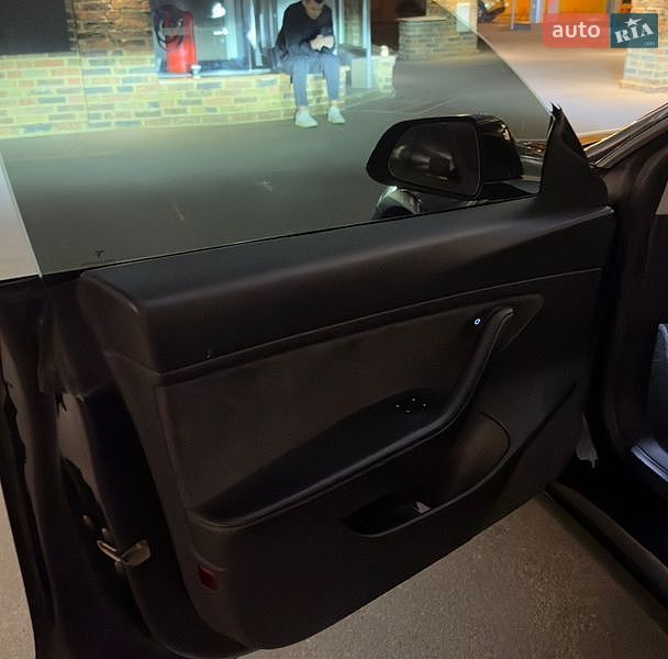 Седан Tesla Model 3 2020 в Одесі фото 15 Седан Tesla Model 3 2020 в Одесі